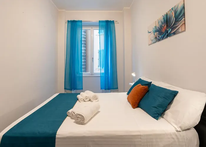 Imperial House - 300m To Metro B, Open View, 4-6pax Apartment
